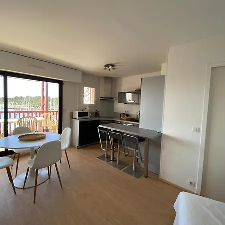 Apartament Climatise Pour 4 Avec Balcon Et Parking A - Fr-1-413-101 Capbreton